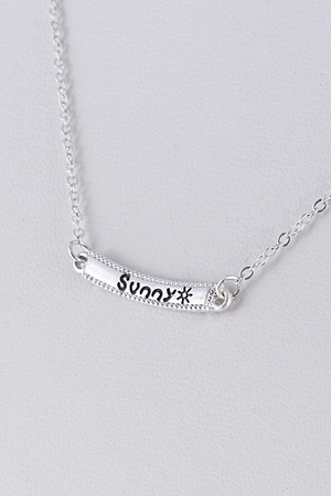 Sunny Written Curved Bar Cute Necklace 5GBA5